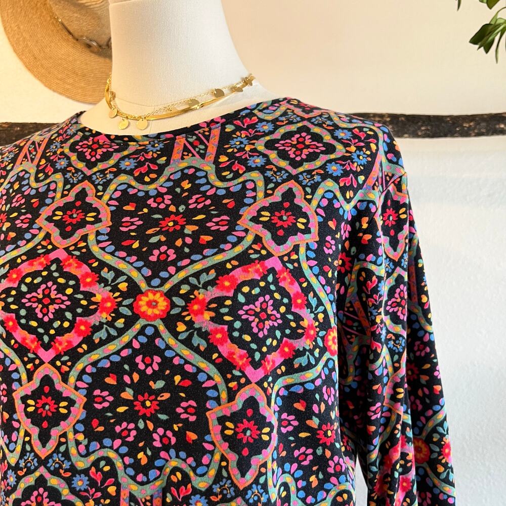 Croft & Barrow Bright Colorful Print Long Sleeve Cotton Shirt Size Medium